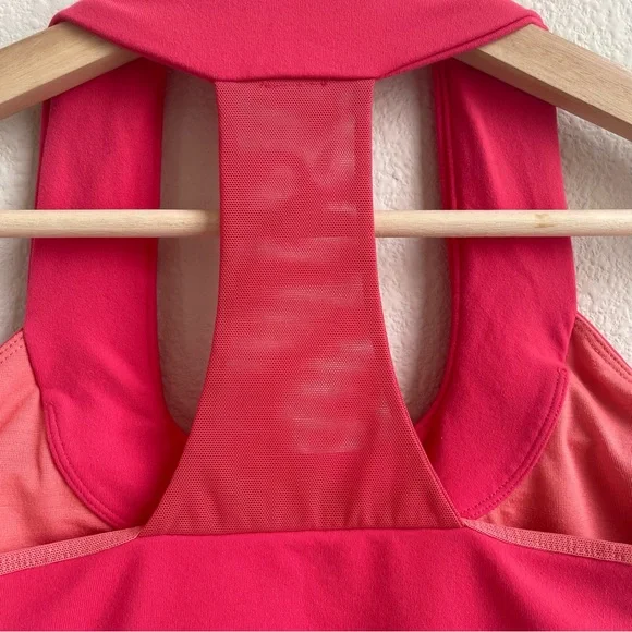 LULULEMON Flash Hot Pink Scoop Neck Racerback Workout Athletic Tank Top - Picture 8 of 11